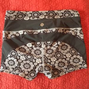 Lulu shorts